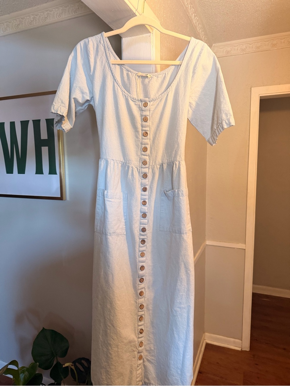 Button-Front White Maxi Dress with Short Sleeves